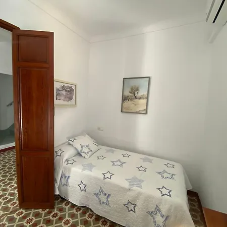 Casa La Rana Charming Townhouse Near The * Альтеа