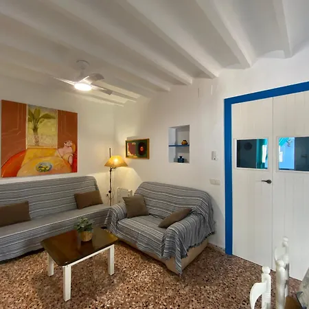 Casa La Rana Charming Townhouse Near The Сasa de vacaciones