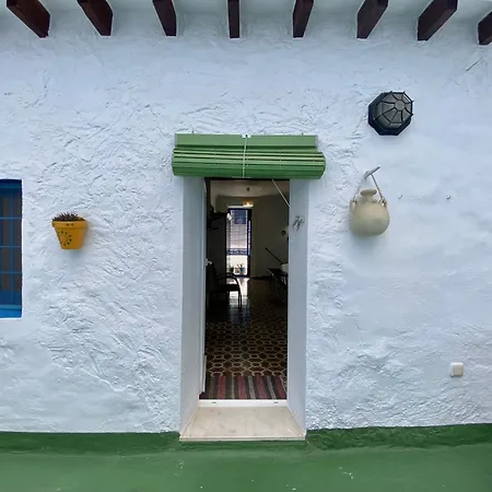 Casa La Rana Charming Townhouse Near The Сasa de vacaciones *